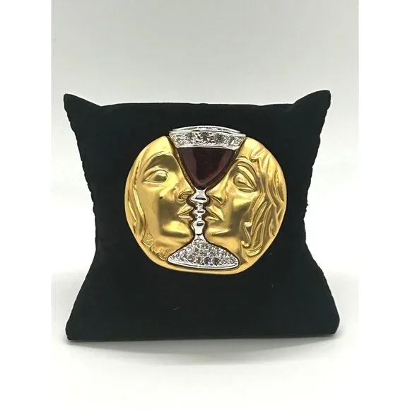 Salvador Dali Tristan & Isolde Love Potion Repro Brooch  Signed Vintage 2001 - Picture 2 of 11